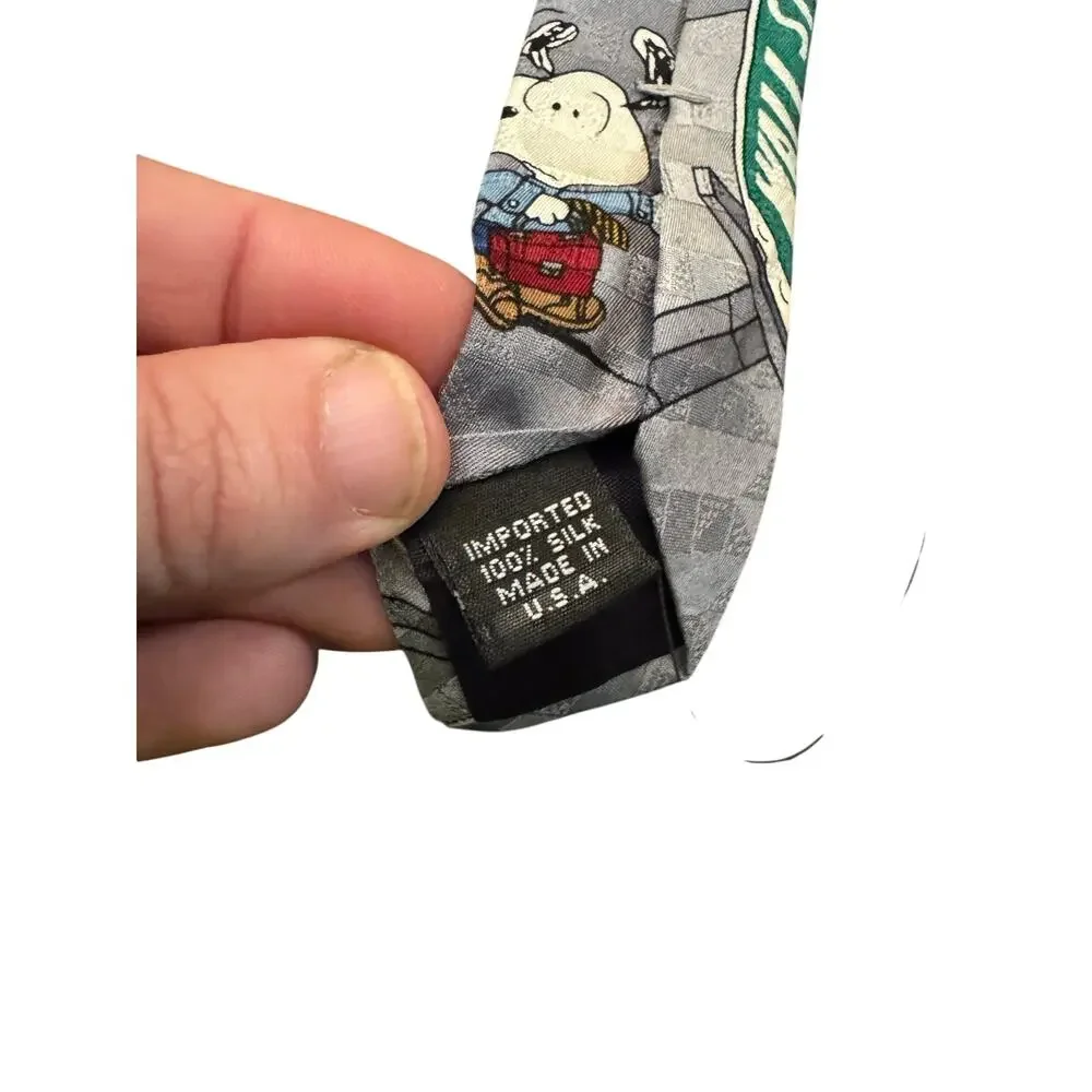 Peanuts Bears Bulls and Beagle Stock Market Snoopy Cartoon Necktie